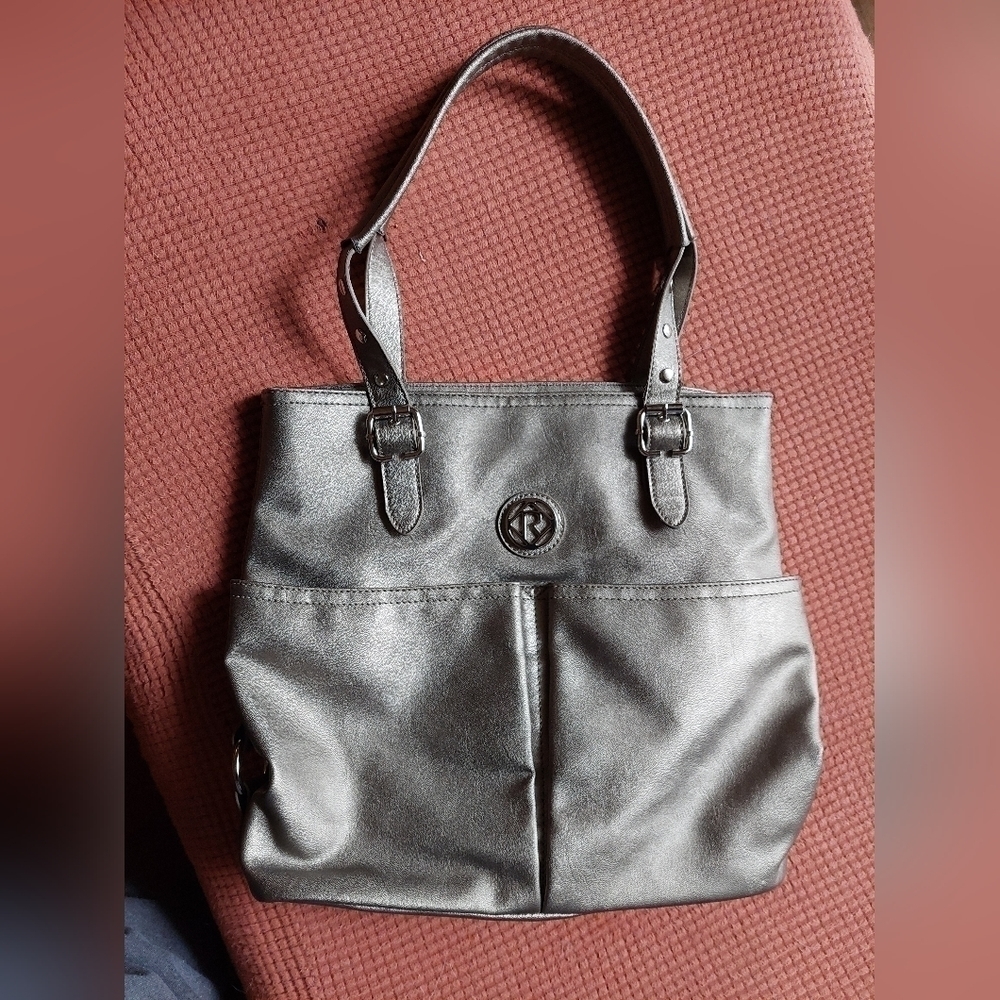 Relic Metallic Double-Front Pocket Tote Over-shoulder Bag